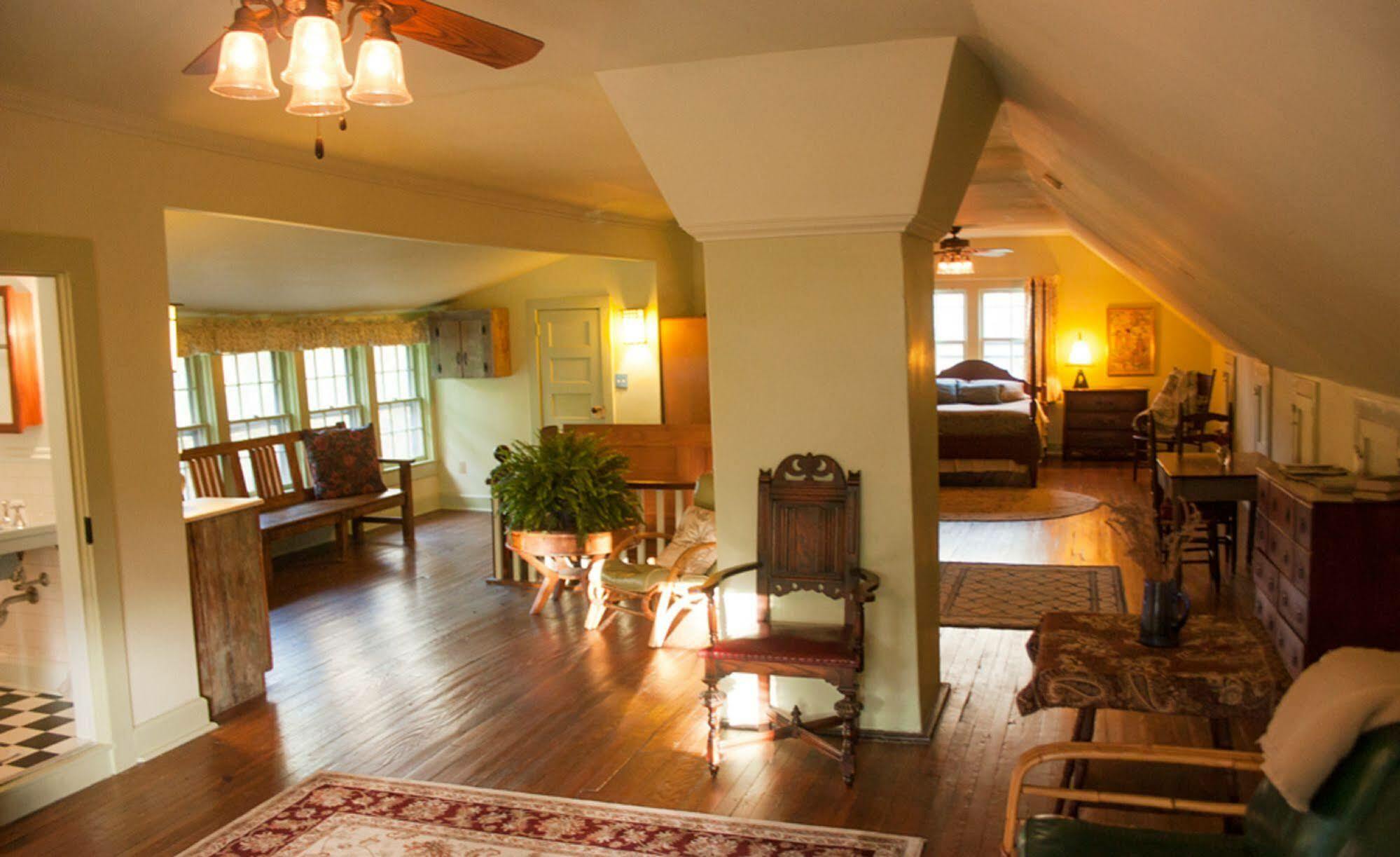 Black Mountain Inn المظهر الخارجي الصورة